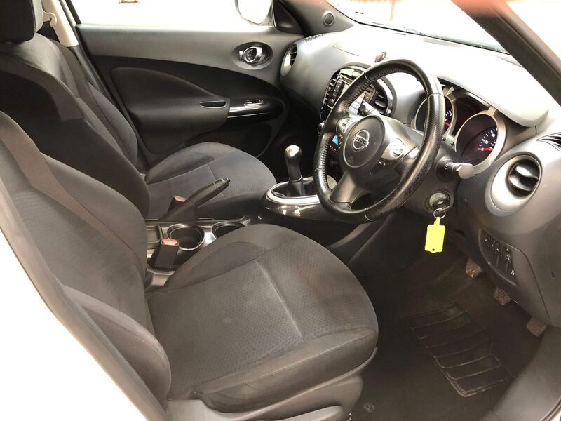 NISSAN JUKE