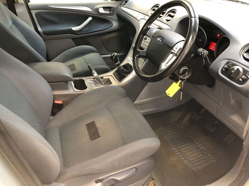 FORD S-MAX