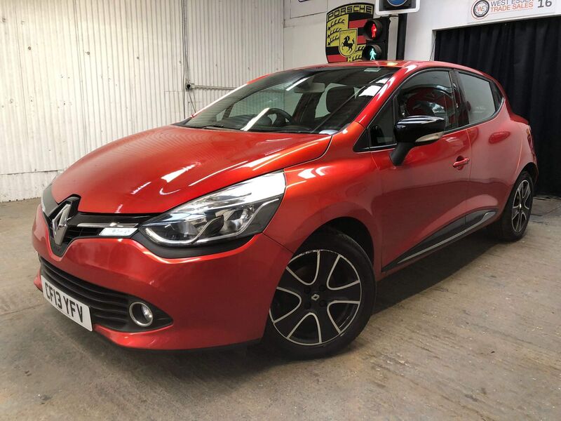 View RENAULT CLIO 0.9 TCe Dynamique MediaNav Euro 5 (s/s) 5dr