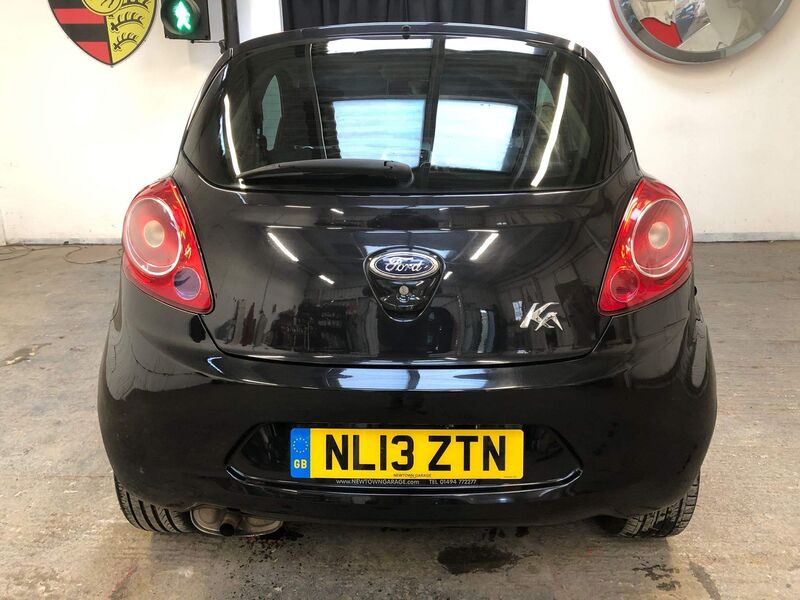 FORD KA