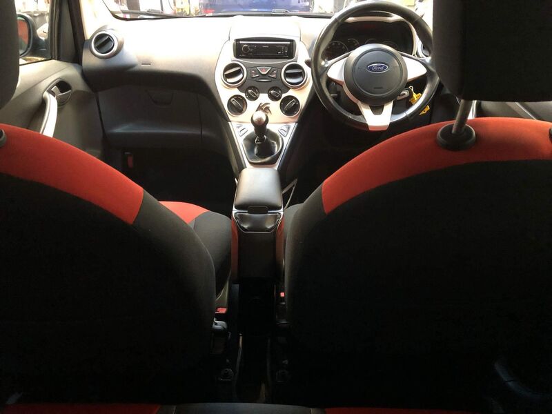 FORD KA