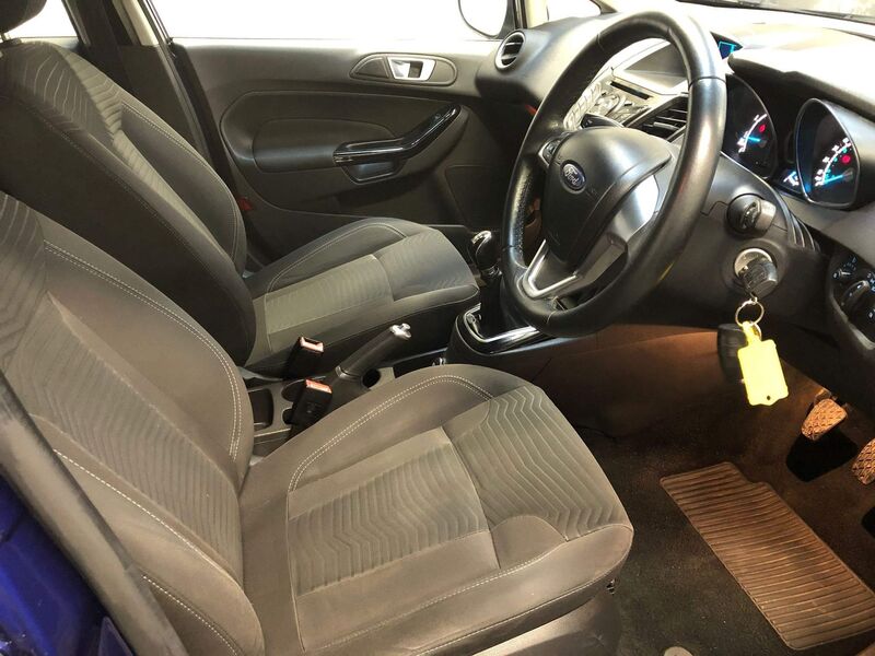 FORD FIESTA
