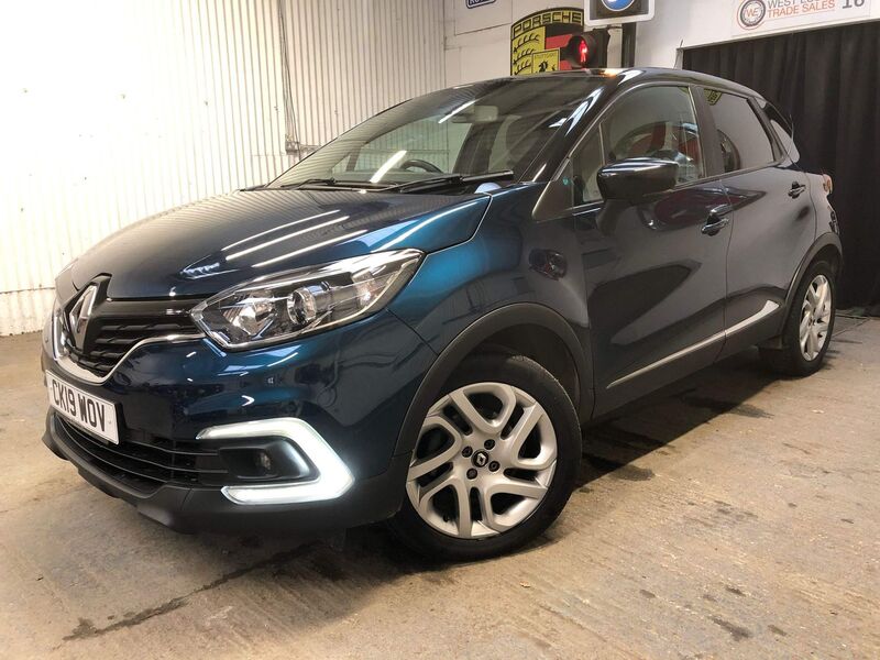 RENAULT CAPTUR