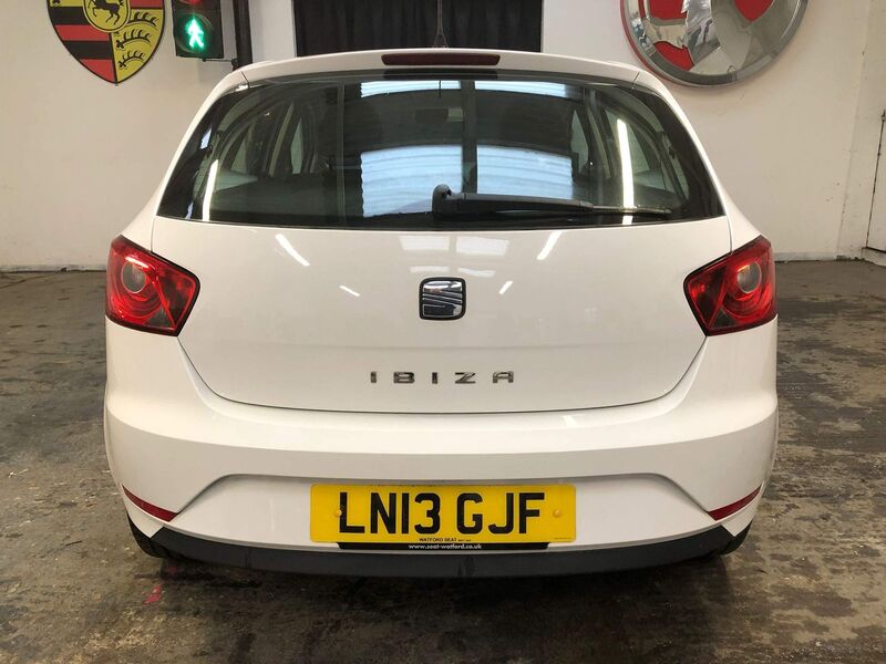 SEAT IBIZA