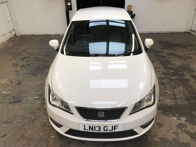 SEAT IBIZA