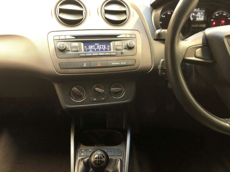 SEAT IBIZA