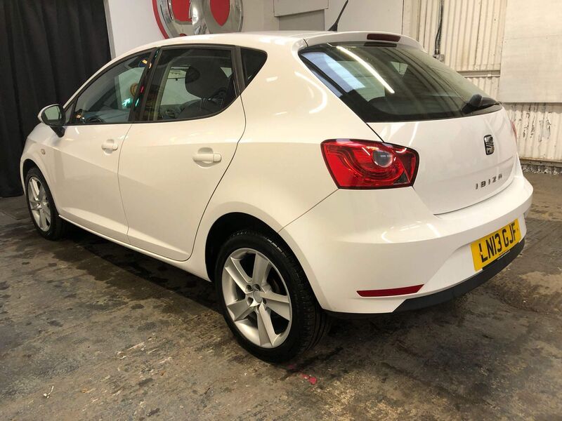 SEAT IBIZA