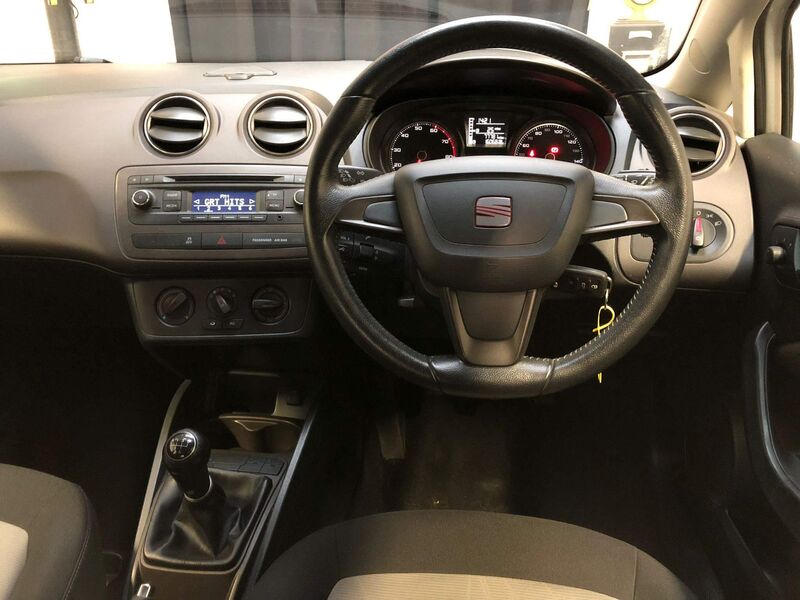 SEAT IBIZA