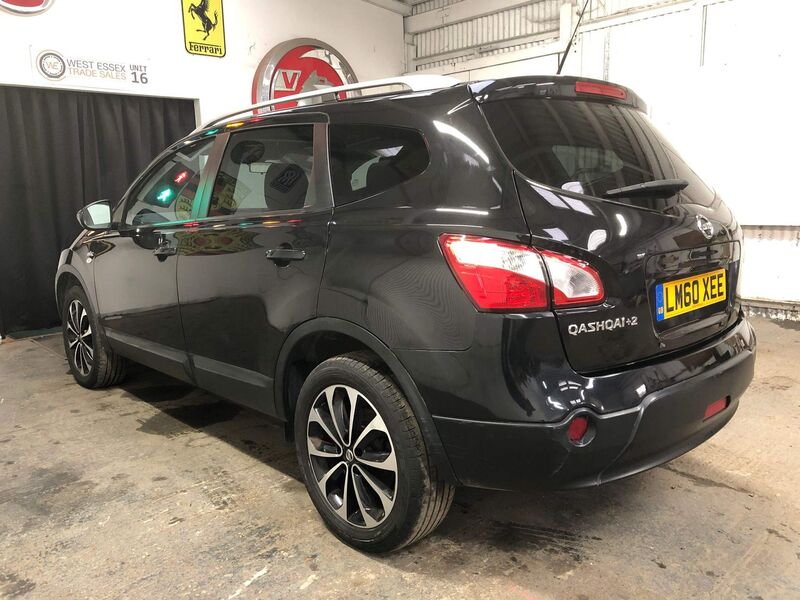 NISSAN QASHQAI+2