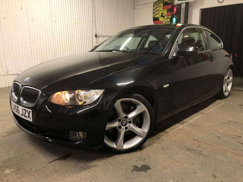 View BMW 3 SERIES 3.0 330d SE Steptronic Euro 4 2dr