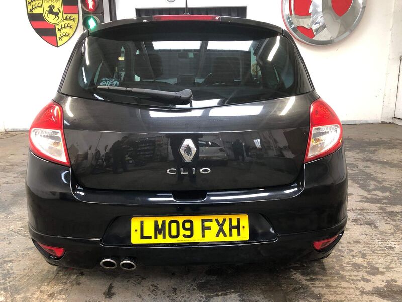 RENAULT CLIO