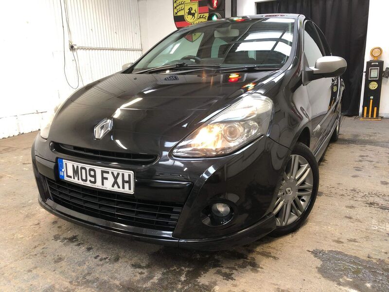 RENAULT CLIO