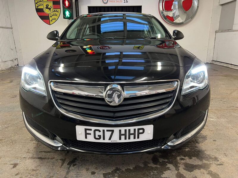 VAUXHALL INSIGNIA