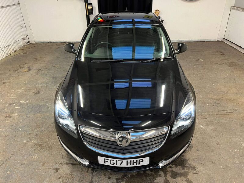 VAUXHALL INSIGNIA