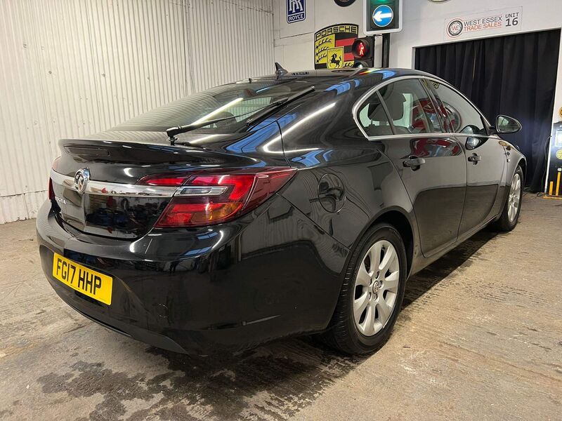 VAUXHALL INSIGNIA