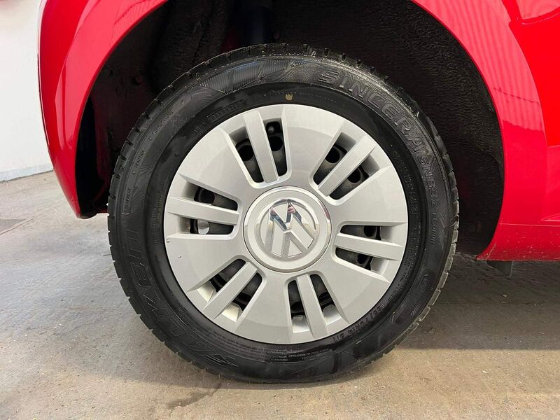 VOLKSWAGEN UP
