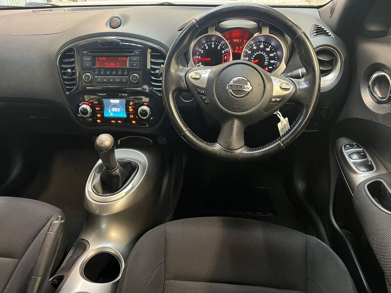 NISSAN JUKE