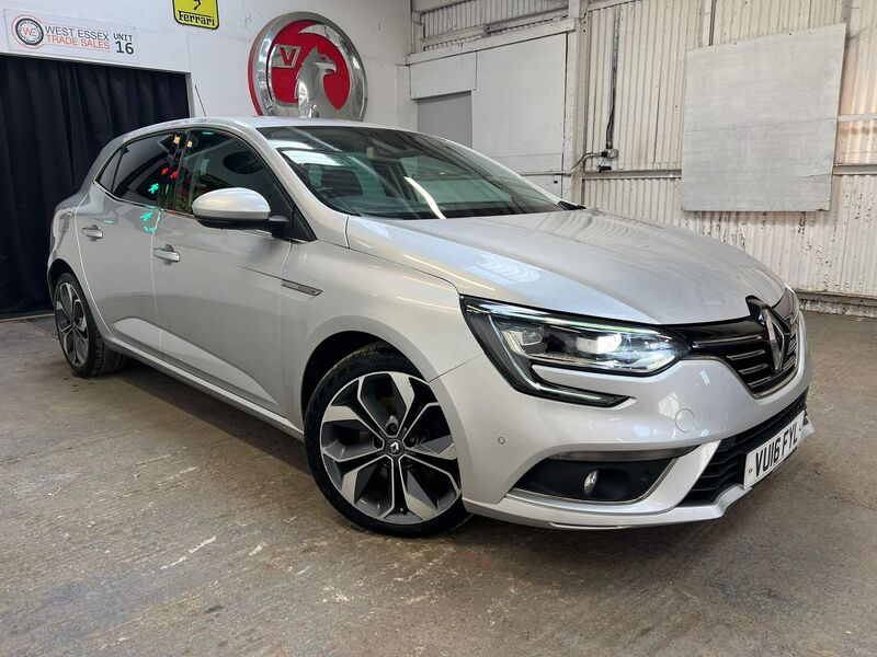 View RENAULT MEGANE 1.6 dCi Signature Nav Euro 6 (s/s) 5dr