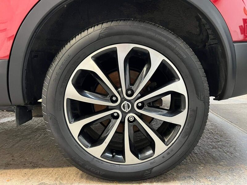 NISSAN QASHQAI+2