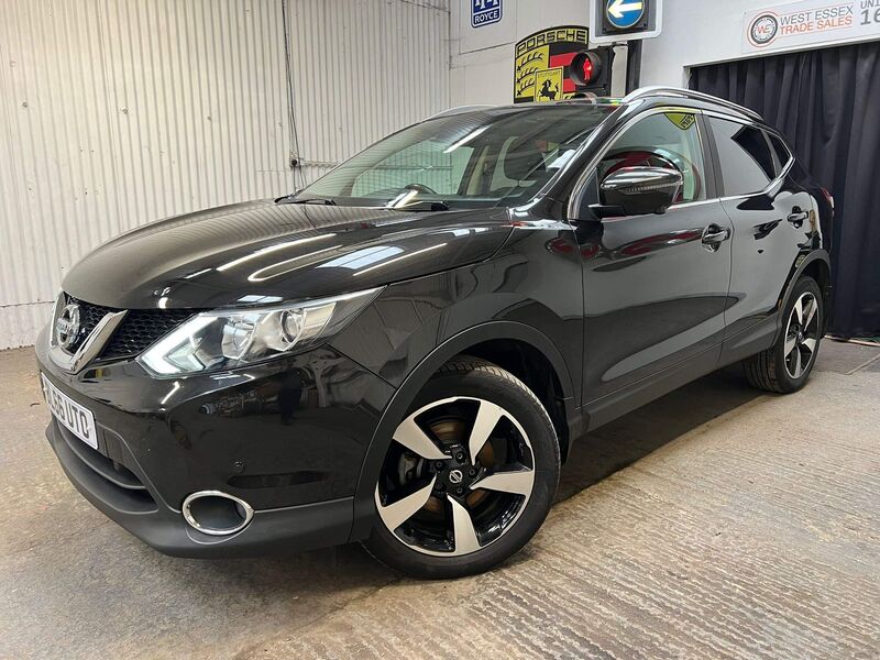 View NISSAN QASHQAI 1.5 dCi N-Connecta 2WD Euro 6 (s/s) 5dr