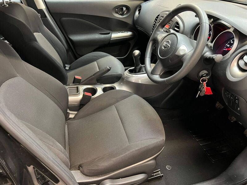NISSAN JUKE