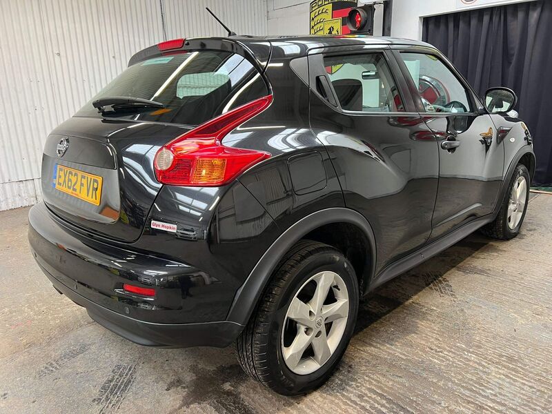 NISSAN JUKE