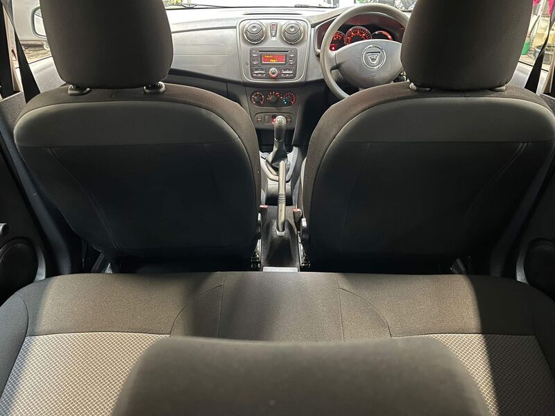DACIA SANDERO