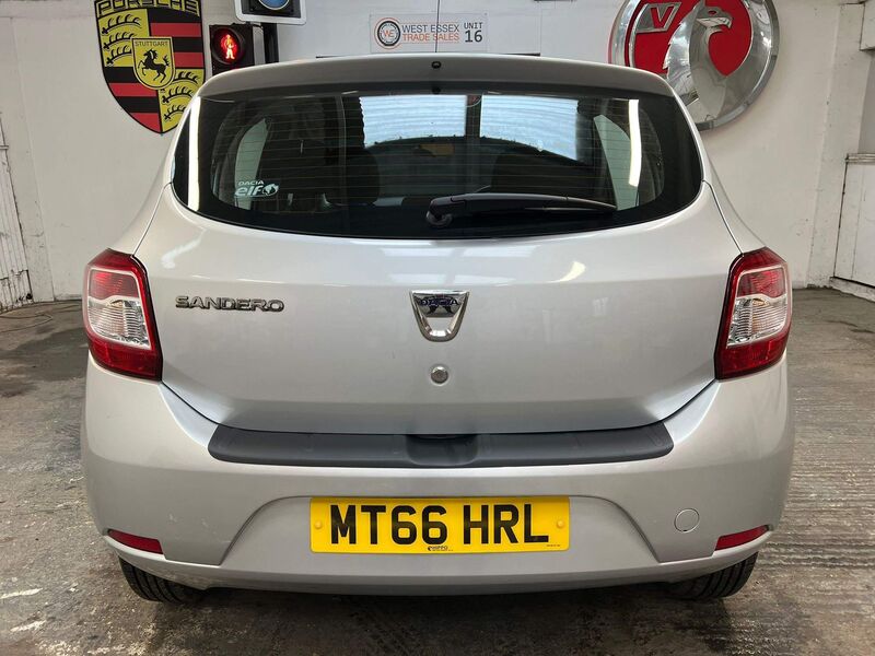 DACIA SANDERO