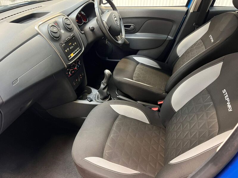 DACIA SANDERO STEPWAY
