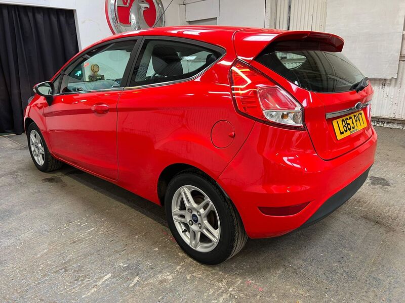 FORD FIESTA