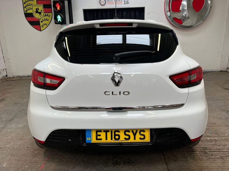RENAULT CLIO