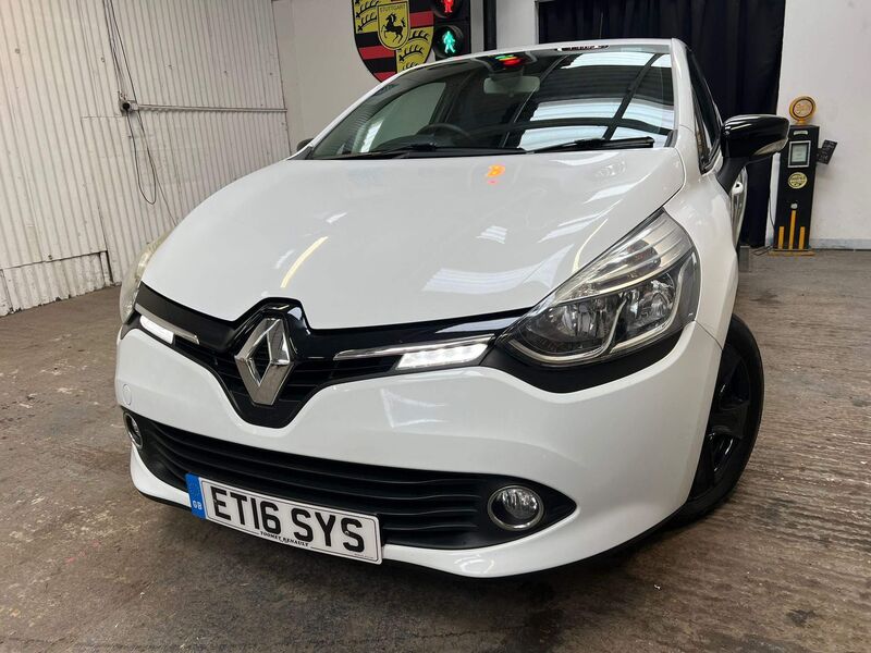 RENAULT CLIO