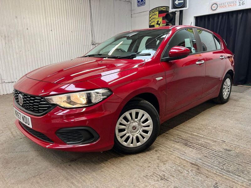 View FIAT TIPO 1.4 MPI Easy Euro 6 5dr