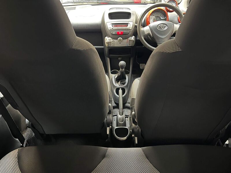 TOYOTA AYGO