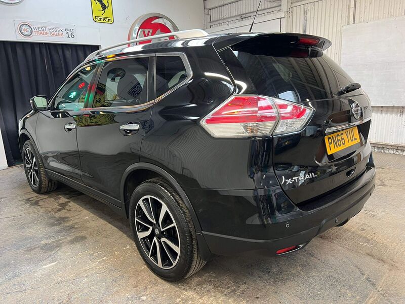 NISSAN X-TRAIL
