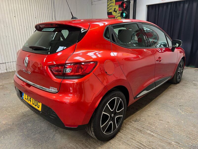 RENAULT CLIO