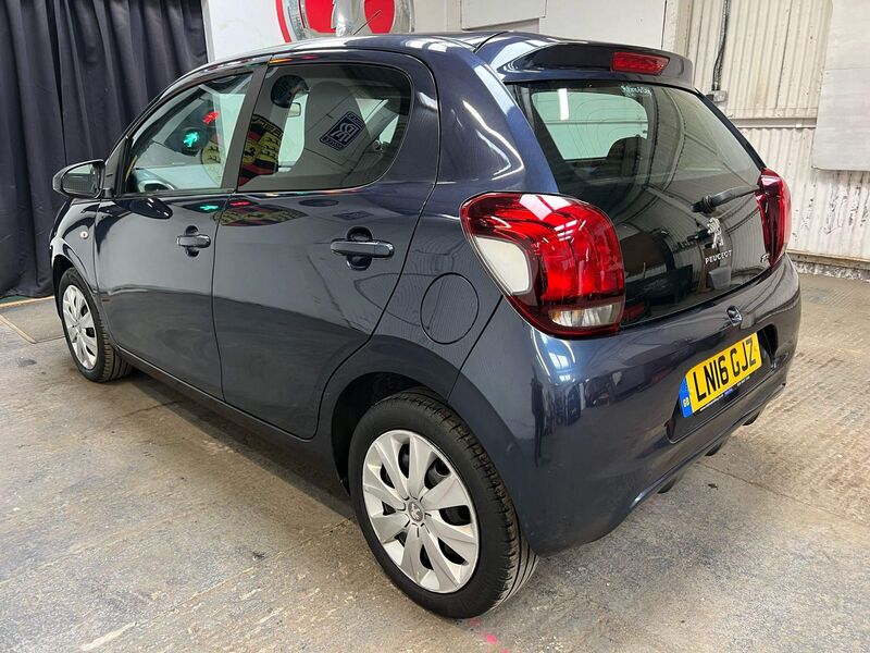 PEUGEOT 108