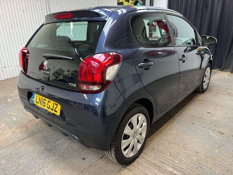 PEUGEOT 108