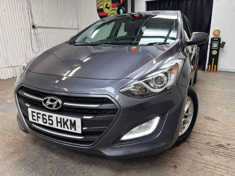 HYUNDAI I30