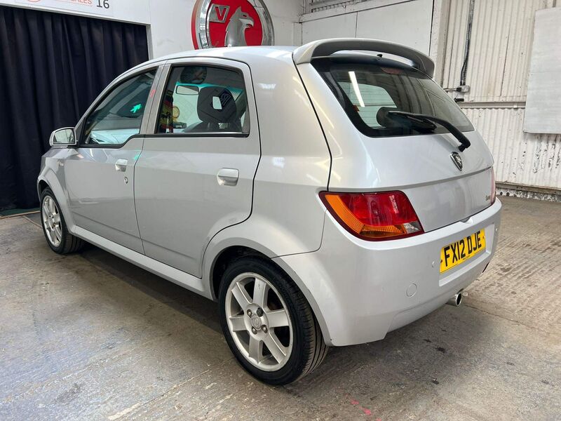 PROTON SAVVY