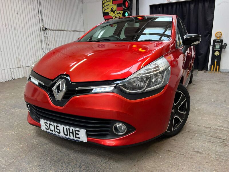 RENAULT CLIO