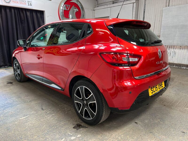 RENAULT CLIO