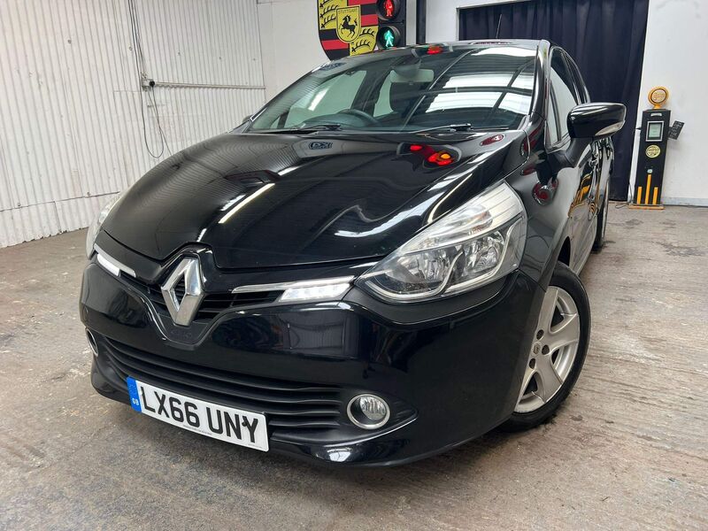 RENAULT CLIO