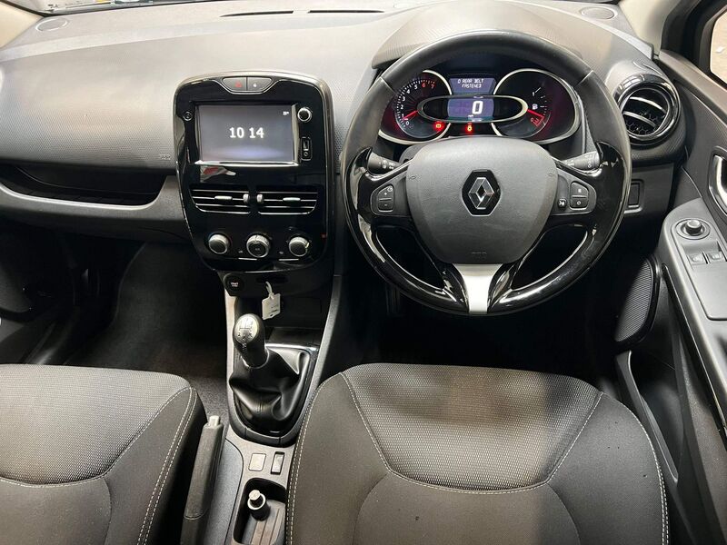 RENAULT CLIO