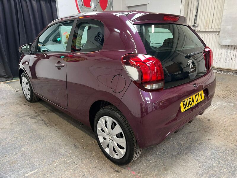 PEUGEOT 108