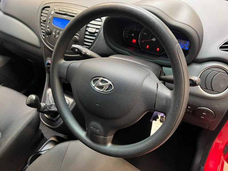 HYUNDAI I10