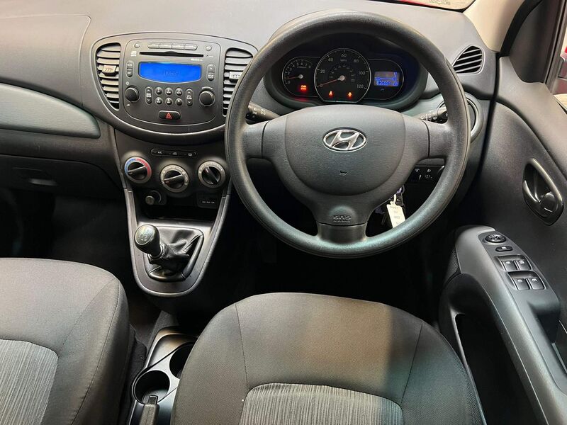 HYUNDAI I10