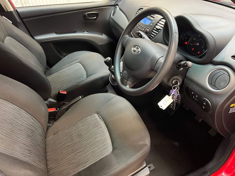 HYUNDAI I10