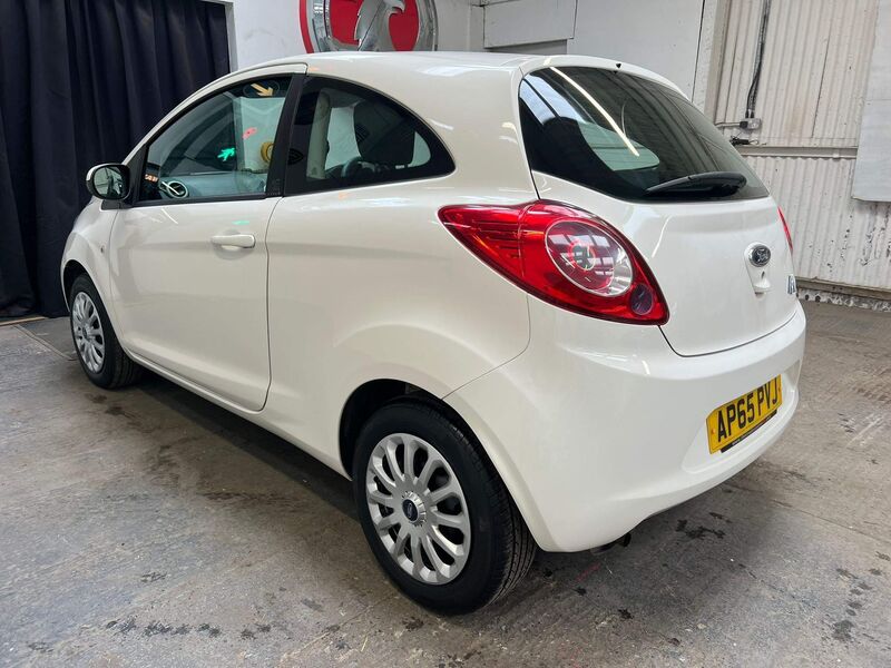 FORD KA