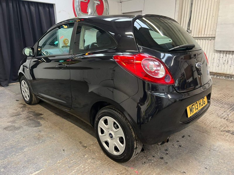 FORD KA
